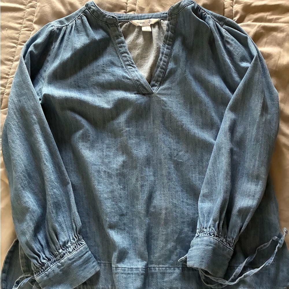 Old Navy Light Blue V-Neck Blouse